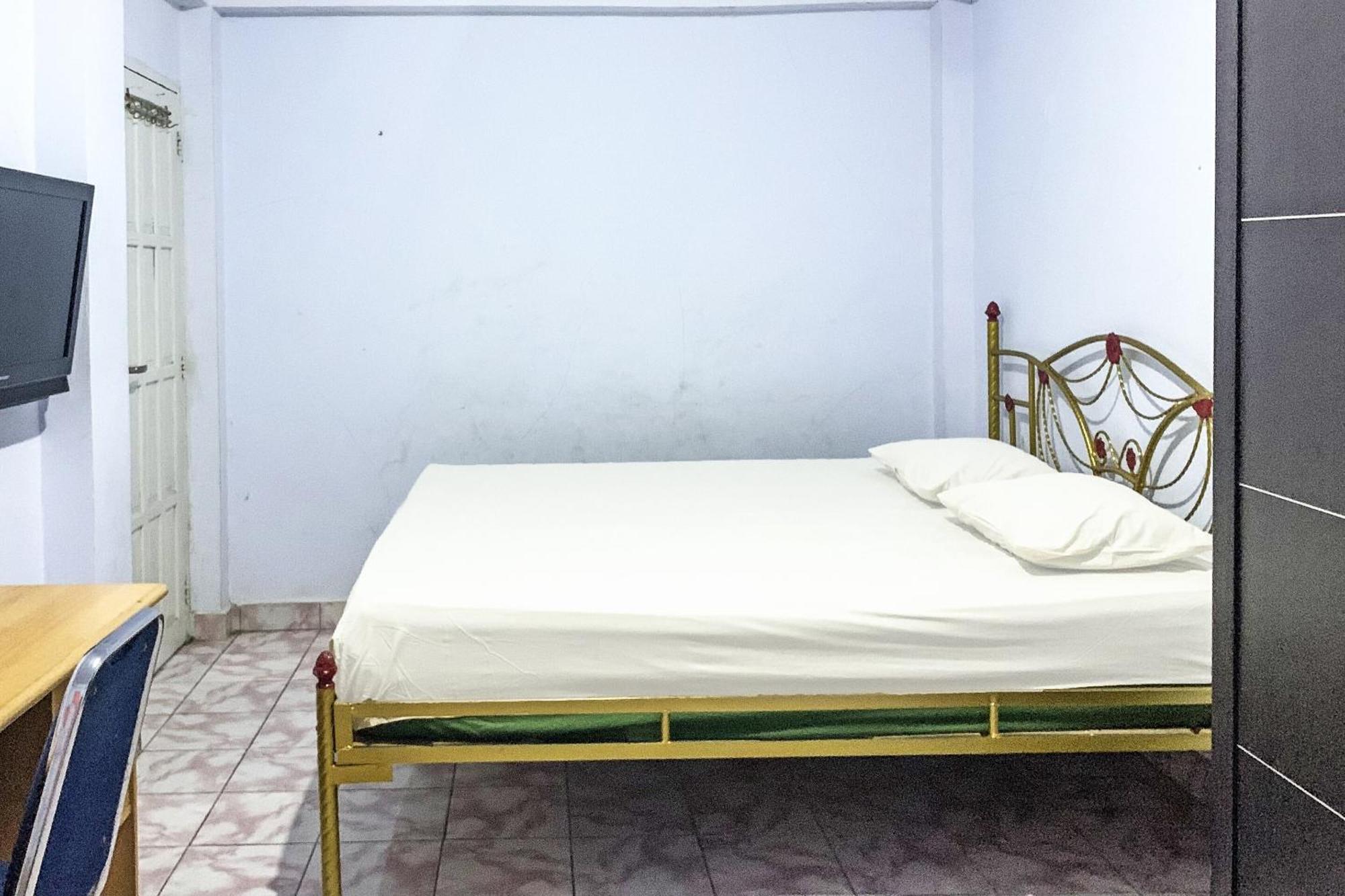 Oyo 91757 Surya Hotelneartaman Anggrek Pkk Watansoppeng Lalabata Eksteriør billede